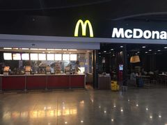 -麦当劳(深圳北站高铁店)