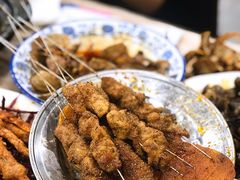 -江城燕子大排档(江汉路步行街店)