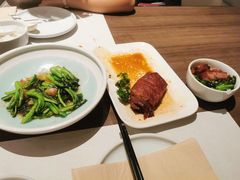 -港丽餐厅(来福士店)