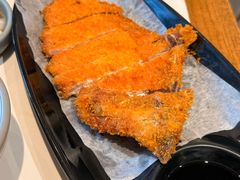 馋嘴炸猪排-馋三尺蟹粉小笼(人民广场店)