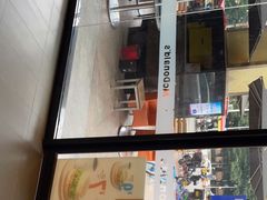 -麦当劳(中二横路店)