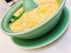 上汤虾仁鲜腐竹-鲁班张中原家宴(马庄街店)