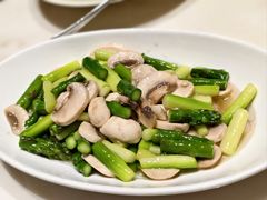 鲜芦竹笋炒蘑菇-楚山晓·湖北菜(武汉光谷K11店)