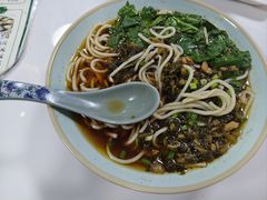 雪菜肉丝面-胡家面馆