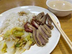咸鹅拼叉烧饭-笔架山食堂