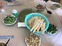 -清真马杰山牛肉汤馆