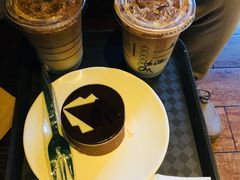 -星巴克(丁香国际商业中心店)
