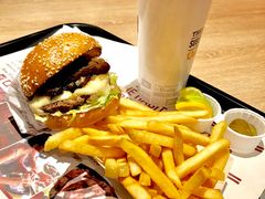 -The Habit Burger Grill 哈比特汉堡(复兴soho店)