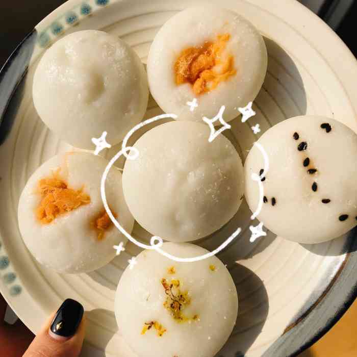 泰国香米糕-"麓山南路上,岳麓山脚下一家新开的小吃店,.