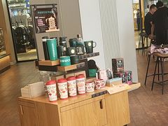 -星巴克(武汉新唐万科广场店)