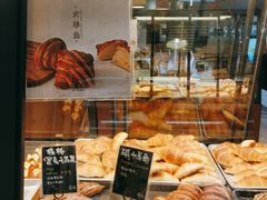 -Dough&Joe团憩(瑞虹天地月亮湾店)