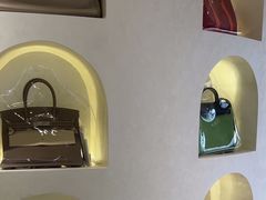 -六六奢品·vintage中古·回收二手奢侈品包包手表首饰(环球港店)