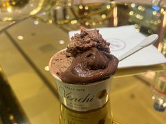 -VENCHI 闻绮(北京国贸商城店)