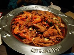 -胖哥俩肉蟹煲(石家庄长安万达店)