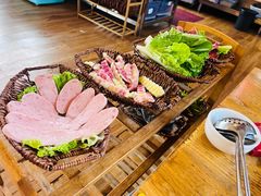 -阿婆情腊排骨火锅(忠义店)