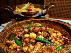 酱爆石锅蛙-绿茶餐厅(王府井永宁门店)