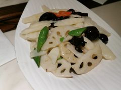 -韵秋荷(宝山龙湖天街店)
