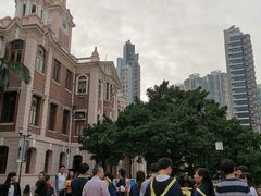 -香港大学