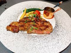 碳烤澳洲西冷牛排-YUE·6·西式融合餐厅(外滩六号店)
