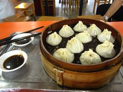 鲜肉汤包-四季美汤包(户部巷店)