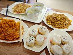-胖东来生活广场(健康路店)