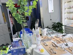 -视野联行眼镜蔡司·依视路官方授权店(顺城店)