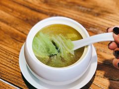 鸡汤白菜-湖畔鲁菜·二十年老字号餐厅(大明湖店)