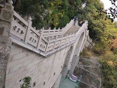 -灵岩山风景区