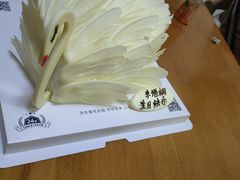 -顶东面包花园·生日蛋糕(丰泰华园店)
