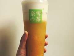-奈雪的茶(湖滨银泰in77C区PRO店)