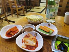 -喇喇排骨火锅·传统韩式脊骨汤(望京西园总店)
