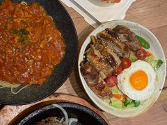 -玛格萝妮比萨屋(四平店)