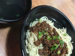 -宝哥杂酱万州面(镋钯街37号院店)