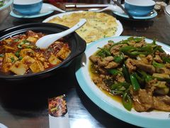-阿鹏故事云南野生菌火锅(人民路店)