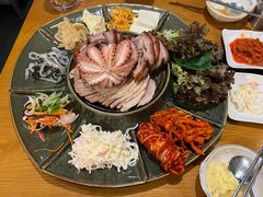 -Myth猪蹄(明洞店)