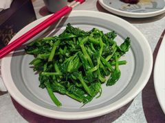 清炒豌豆尖-龙人居·水煮鱼(五道口店)