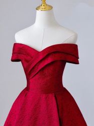 -欣薇婚纱(新源乐汇城店)