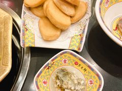 炸馒头片带臭豆腐-芦月轩羊蝎子(北蜂窝店)