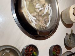 -喃喃椰·糟粕醋·椰子鸡火锅(七堡花园店)