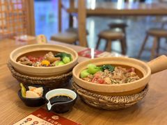 -煲仔皇腊味煲仔饭(经四万达店)