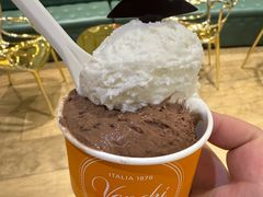 -VENCHI 闻绮(北京国贸商城店)