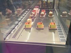-好利来(上海虹桥新天地Lab主题店)