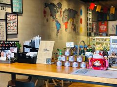 -ZING COFFEE 镜咖啡