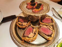 招牌奢华惠灵顿牛排-壳里西餐厅Coquille Seafood Bistro(蒙自路店)