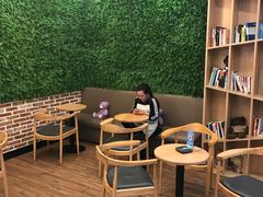 -焙丽拾光(麦凯乐直营店)