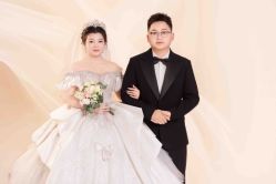 -挪娅婚纱摄影皇家会所