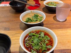 -万记麻辣烫国展总店