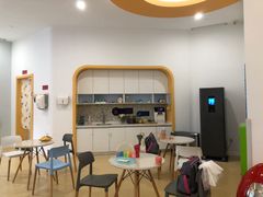 -戊辰亲子游泳俱乐部