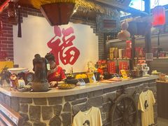-鱼满舱·鲜活海鲜·正宗鲁菜