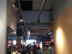 -NIKE上海青浦优选体验店